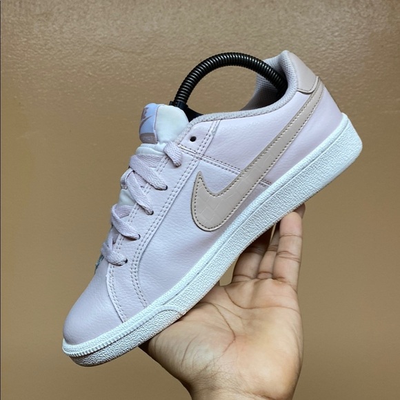 Nike Court Royale Low “Barely Rose Pink” - Picture 7 of 17